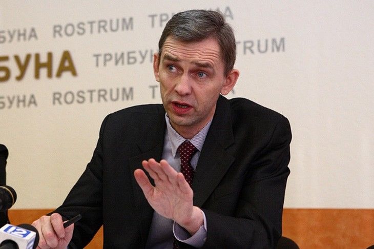 Инсайды недели: усиление внутрипартийной борьбы, ожидание громкого уголовного дела и явление теневого заместителя омского губернатора Инсайды недели: усиление внутрипартийной борьбы, ожидание громкого уголовного дела и явление теневого заместителя омского губернатора