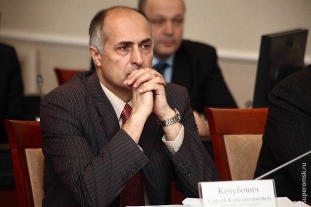 Самые богатые семьи омских чиновников Самые богатые семьи омских чиновников