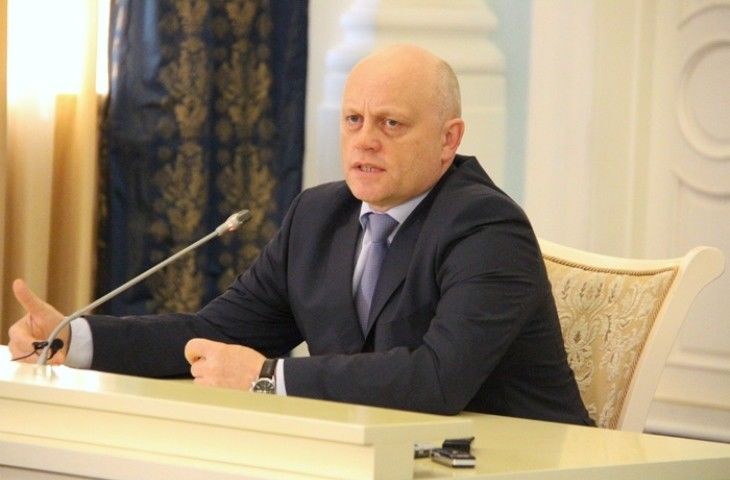 Виктор Назаров. Два года в кресле губернатора Виктор Назаров. Два года в кресле губернатора