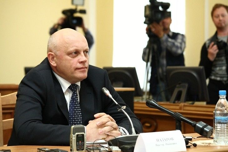 Виктор Назаров. Два года в кресле губернатора Виктор Назаров. Два года в кресле губернатора