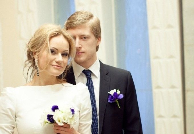 Семья нападающего «Авангарда» Сергея Широкова попала в рейтинг самых крепких пар сборной России Семья нападающего «Авангарда» Сергея Широкова попала в рейтинг самых крепких пар сборной России