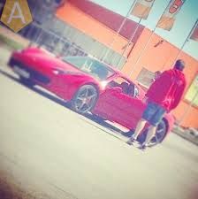 Хоккеист «Авангарда» Гончаров взбудоражил болельщиков своим новым Lamborgini Хоккеист «Авангарда» Гончаров взбудоражил болельщиков своим новым Lamborgini