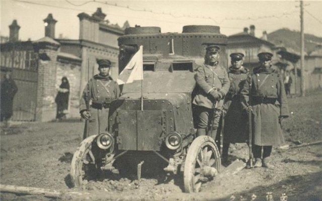 «Фиат-Омский» во Владивостоке, 1919 год «Фиат-Омский» во Владивостоке, 1919 год