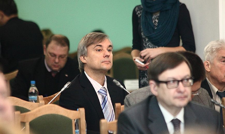 Дресс-код: омский денди Сергей Калинин и его галстуки Дресс-код: омский денди Сергей Калинин и его галстуки