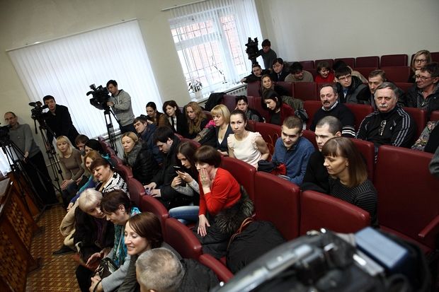 Как Гамбургу в очередной раз арест продлевали. ФОТОРЕПОРТАЖ