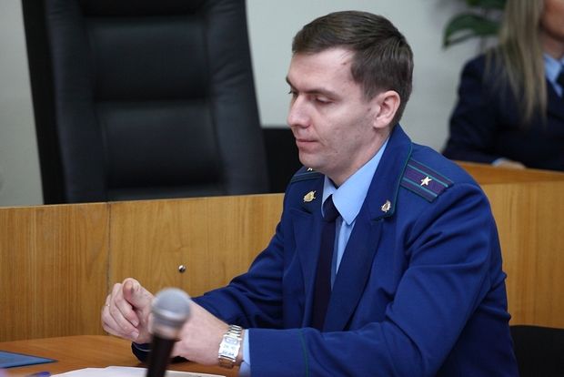 Как Гамбургу в очередной раз арест продлевали. ФОТОРЕПОРТАЖ