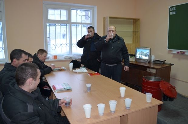 Крещение строгого режима: как омские зэки уходили под лед