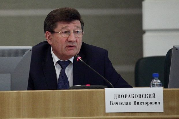 Решение отказаться от парковок на Любинском проспекте областной градсовет встретил овацией Решение отказаться от парковок на Любинском проспекте областной градсовет встретил овацией