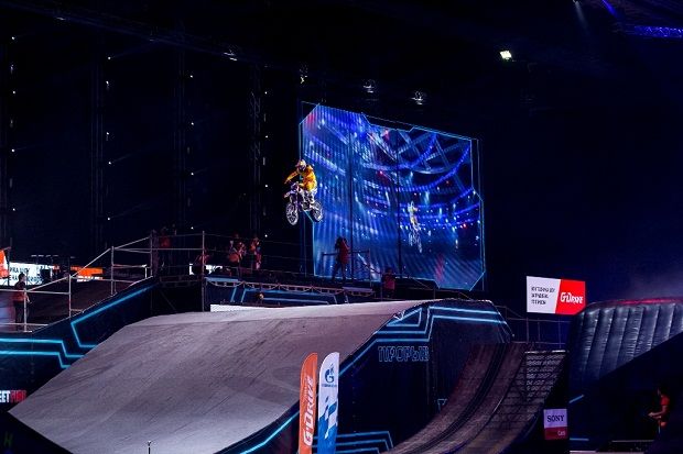 Сеть АЗС «Газпромнефть» вывела на рынок эксклюзивный продукт Red Bull for G-Drive Сеть АЗС «Газпромнефть» вывела на рынок эксклюзивный продукт Red Bull for G-Drive