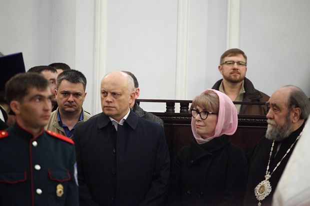 Омские профсоюзы променяли лояльность к власти на санаторно-курортное лечение Омские профсоюзы променяли лояльность к власти на санаторно-курортное лечение