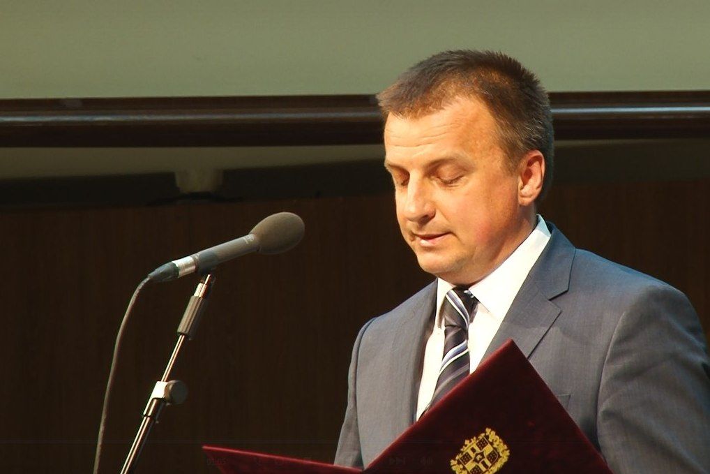 Виктор Назаров не почтил своим присутствием праздник в честь 75-летия Омской филармонии Виктор Назаров не почтил своим присутствием праздник в честь 75-летия Омской филармонии