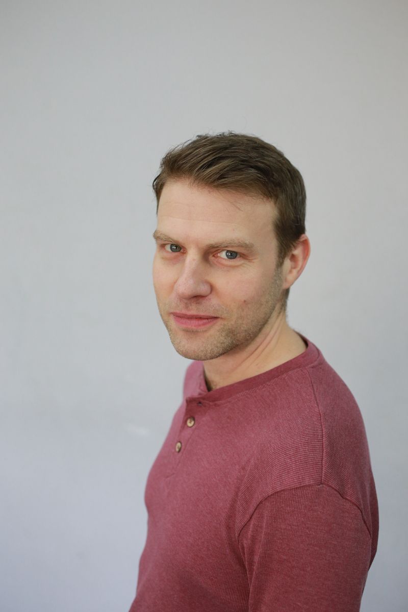 Режиссер Андреас Мерц-Райков Режиссер Андреас Мерц-Райков