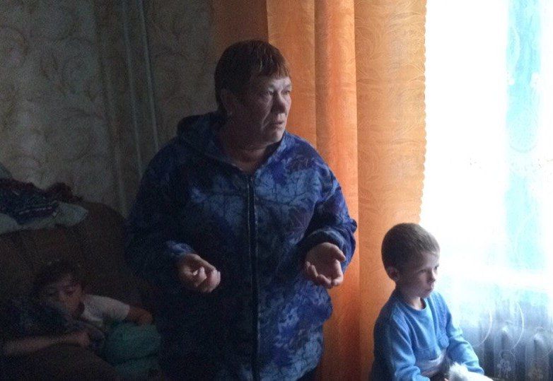 Жители Омской области пообещали перекрыть дороги и саботировать выборы из-за отказа властей отапливать их дома Жители Омской области пообещали перекрыть дороги и саботировать выборы из-за отказа властей отапливать их дома
