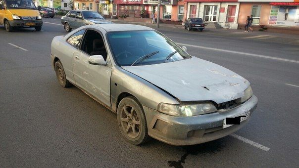Омичи устроили самосуд над «обдолбанным» водителем Омичи устроили самосуд над «обдолбанным» водителем