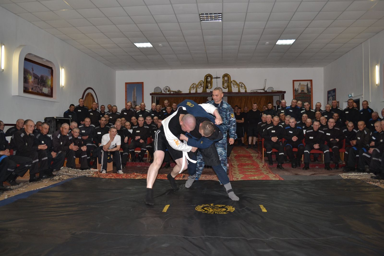 В омской колонии № 2 прошли соревнования по тувинской борьбе хуреш