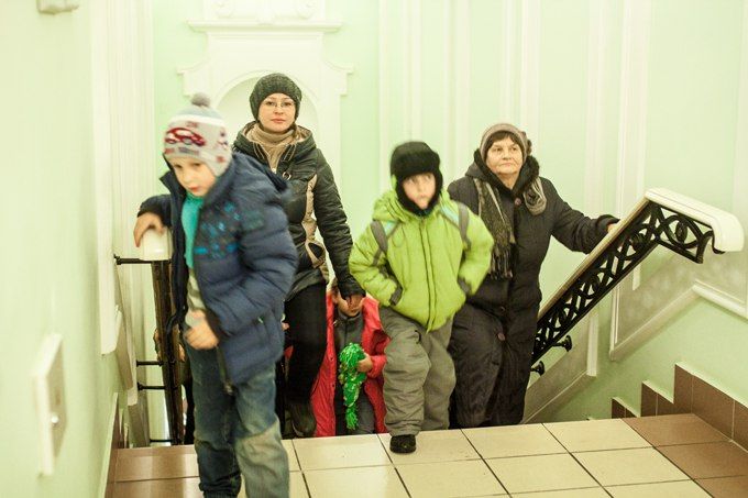 Недовольные посетители «Ночи искусств» в омском Органном зале простояли у закрытых дверей Недовольные посетители «Ночи искусств» в омском Органном зале простояли у закрытых дверей