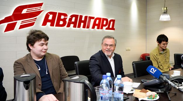 Президент «Авангарда» Шалаев про слухи о Сумманене и Соботке, жесткой экономии, Бардине и методиках Корноухова «а-ля НХЛ» Президент «Авангарда» Шалаев про слухи о Сумманене и Соботке, жесткой экономии, Бардине и методиках Корноухова «а-ля НХЛ»