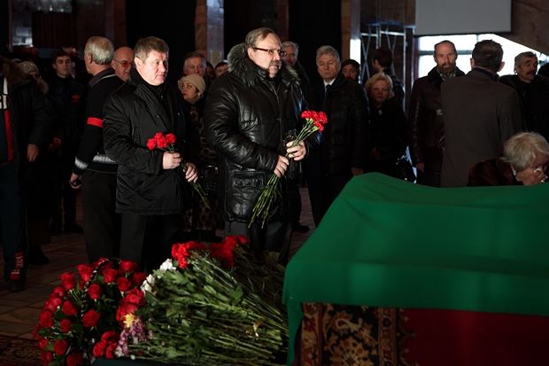 Прощание в фотографиях: как провожали заслуженного архитектора РФ Альберта Каримова Прощание в фотографиях: как провожали заслуженного архитектора РФ Альберта Каримова