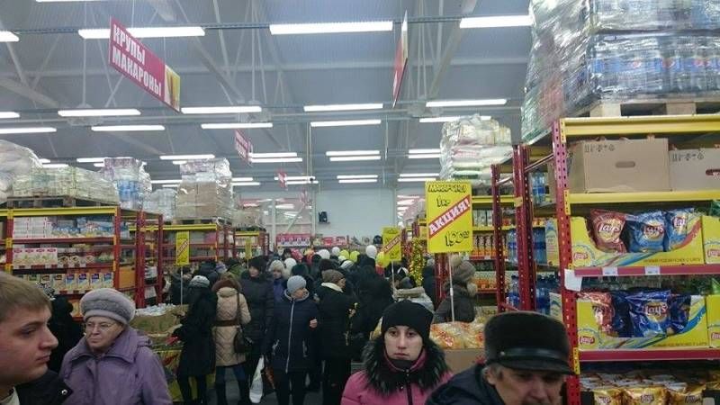 Шадрин и Шкуренко открыли первый «Низкоцен» в Казахстане Шадрин и Шкуренко открыли первый «Низкоцен» в Казахстане