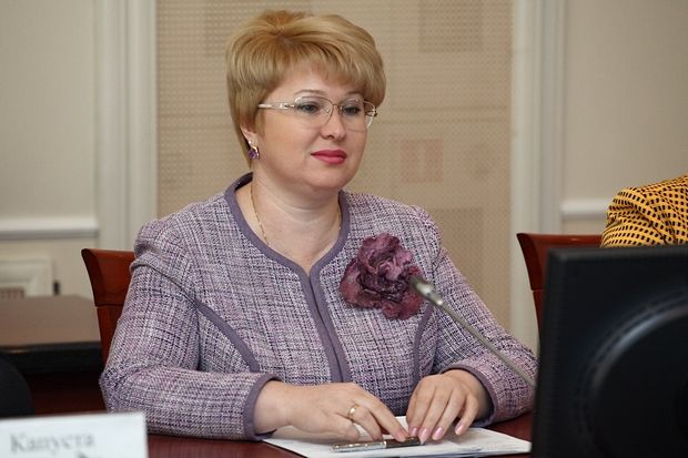 Сезон корпоративов: намерены ли омские вип-модницы угодить красной обезьяне? Сезон корпоративов: намерены ли омские вип-модницы угодить красной обезьяне?