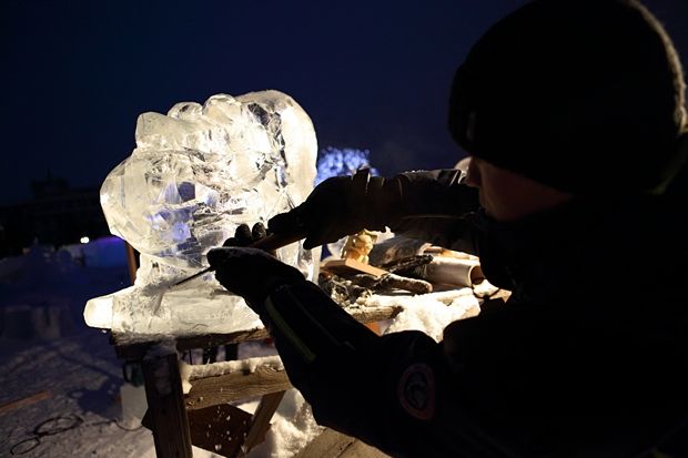 Ледовый городок «Беловодье» эксклюзивно показали за восемь дней до открытия Ледовый городок «Беловодье» эксклюзивно показали за восемь дней до открытия