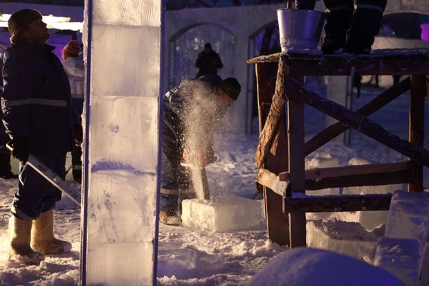 Ледовый городок «Беловодье» эксклюзивно показали за восемь дней до открытия Ледовый городок «Беловодье» эксклюзивно показали за восемь дней до открытия