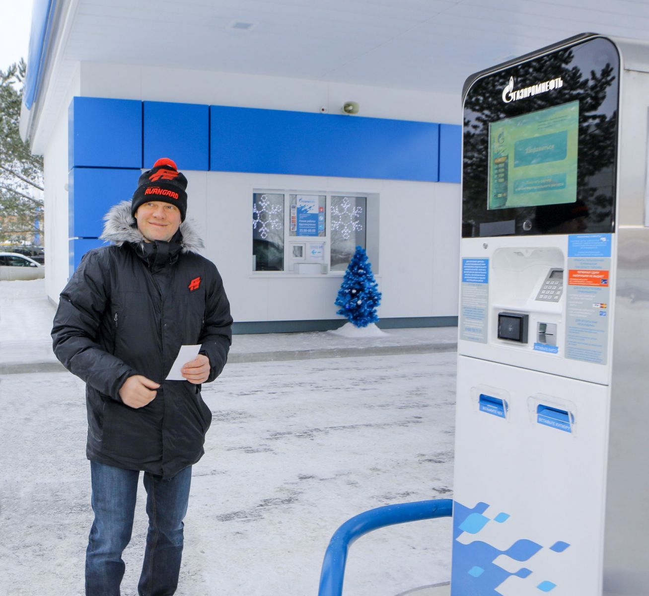 В Омске появилась автоматическая АЗС В Омске появилась автоматическая АЗС