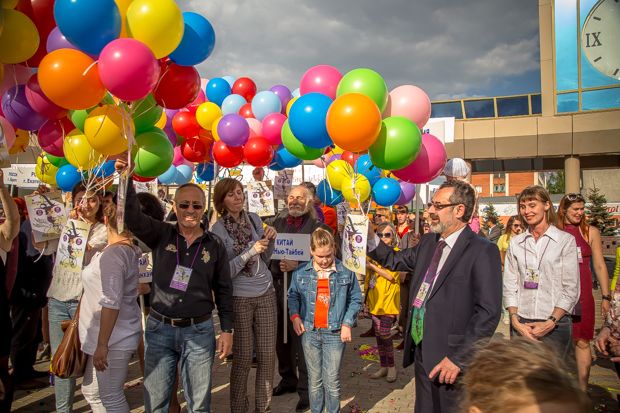 Новым председателем Омского союза театральных деятелей стал Станислав Дубков Новым председателем Омского союза театральных деятелей стал Станислав Дубков