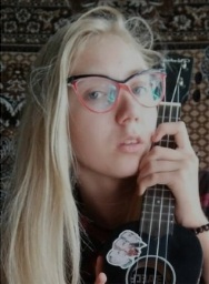 14-летняя девочка из Омска пропала, отправившись в Питер автостопом 14-летняя девочка из Омска пропала, отправившись в Питер автостопом