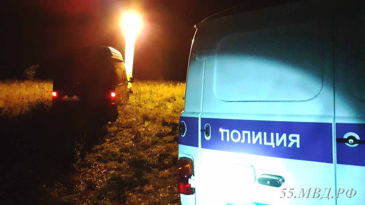 Пропавшего в Омской области 3-летнего малыша до сих пор не нашли – сотни людей ищут его на заболоченной местности Пропавшего в Омской области 3-летнего малыша до сих пор не нашли – сотни людей ищут его на заболоченной местности