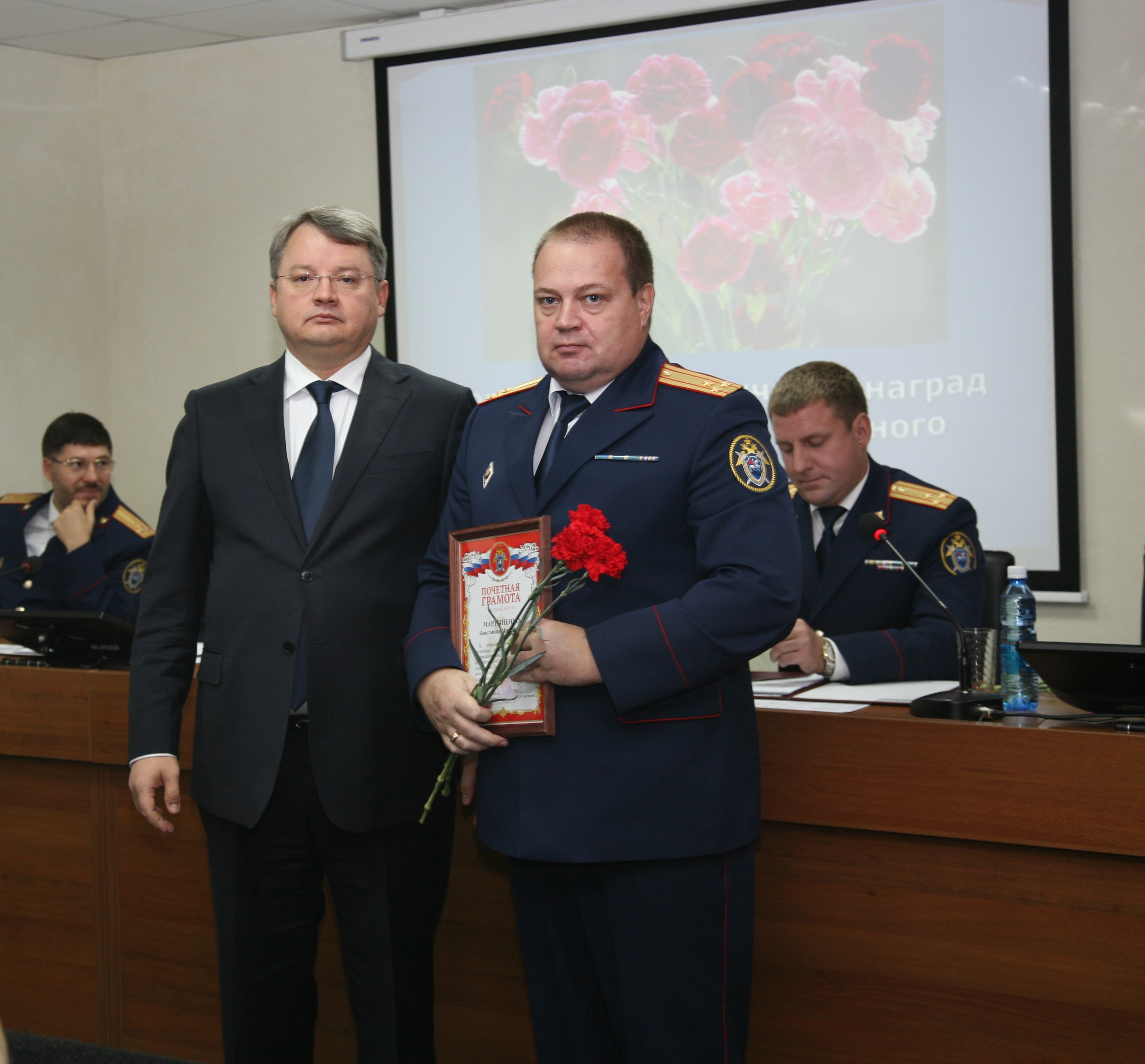 Глава отдела по особо важным делам СУ СКР Мартыненко: «Для меня каждое уголовное дело – частичка моей души» Глава отдела по особо важным делам СУ СКР Мартыненко: «Для меня каждое уголовное дело – частичка моей души»