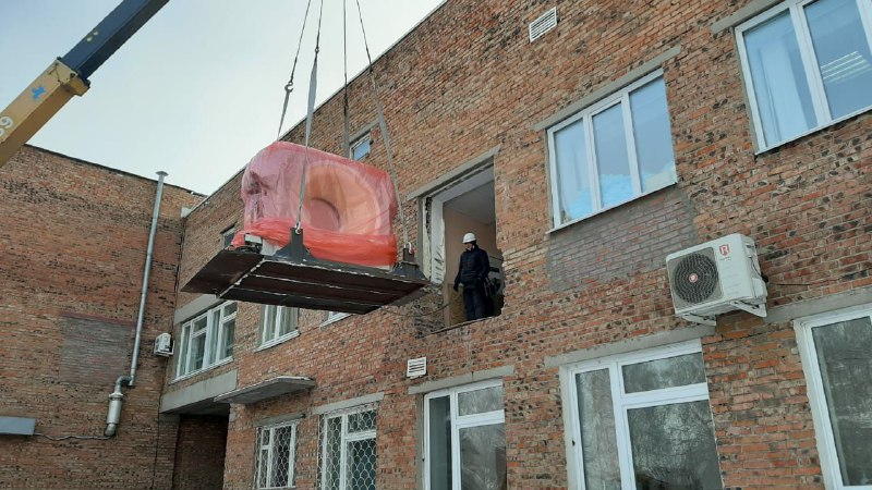 В Омск поступил томограф для особо крупных пациентов В Омск поступил томограф для особо крупных пациентов