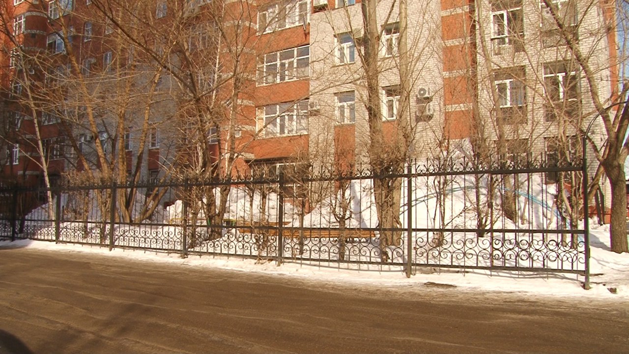 «Судейский дом» рискует по весне затопить прилегающую дорогу «Судейский дом» рискует по весне затопить прилегающую дорогу