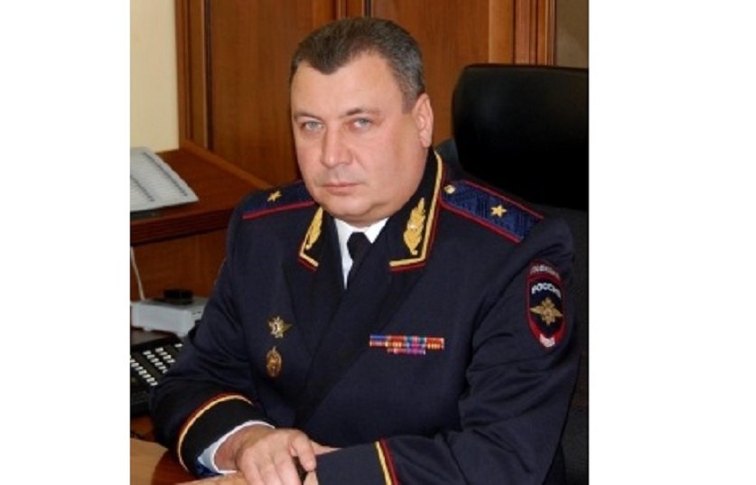 Выпускник Омской школы милиции возглавил МВД Башкирии Выпускник Омской школы милиции возглавил МВД Башкирии