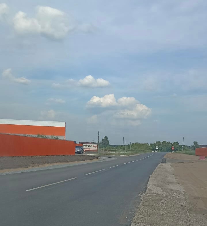 В Октябрьском округе Омска продолжается ремонт дорог