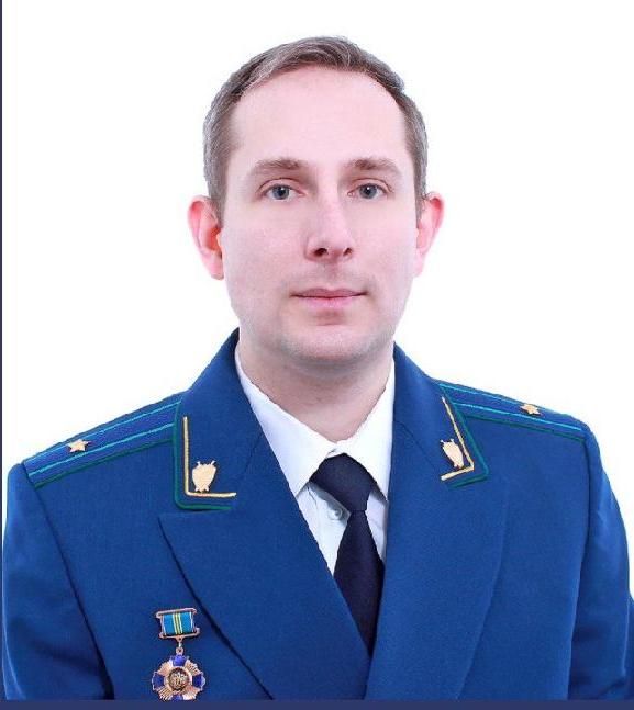 Омич Василий Пугаев занял пост Барабинского транспортного прокурора Омич Василий Пугаев занял пост Барабинского транспортного прокурора