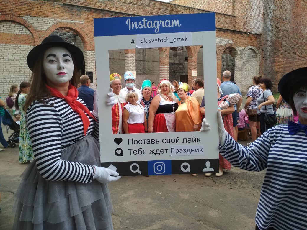 Омичи отпраздновали День города и открытие новых детских площадок Омичи отпраздновали День города и открытие новых детских площадок