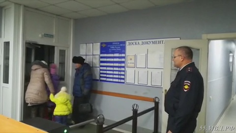 Сельчанка приехала в Омск на праздники и потеряла 8-летнюю дочку Сельчанка приехала в Омск на праздники и потеряла 8-летнюю дочку