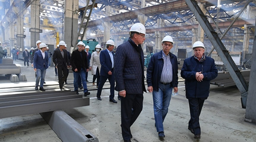 Три года первый: результаты работы Александра Буркова в Омской области Три года первый: результаты работы Александра Буркова в Омской области
