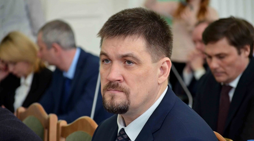 Депутат городского совета поздравил с профессиональным праздником омских энергетиков Депутат городского совета поздравил с профессиональным праздником омских энергетиков