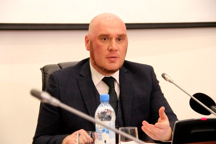 Шелест дополнил свою команду сразу несколькими омскими чиновниками «прежних созывов» Шелест дополнил свою команду сразу несколькими омскими чиновниками «прежних созывов»
