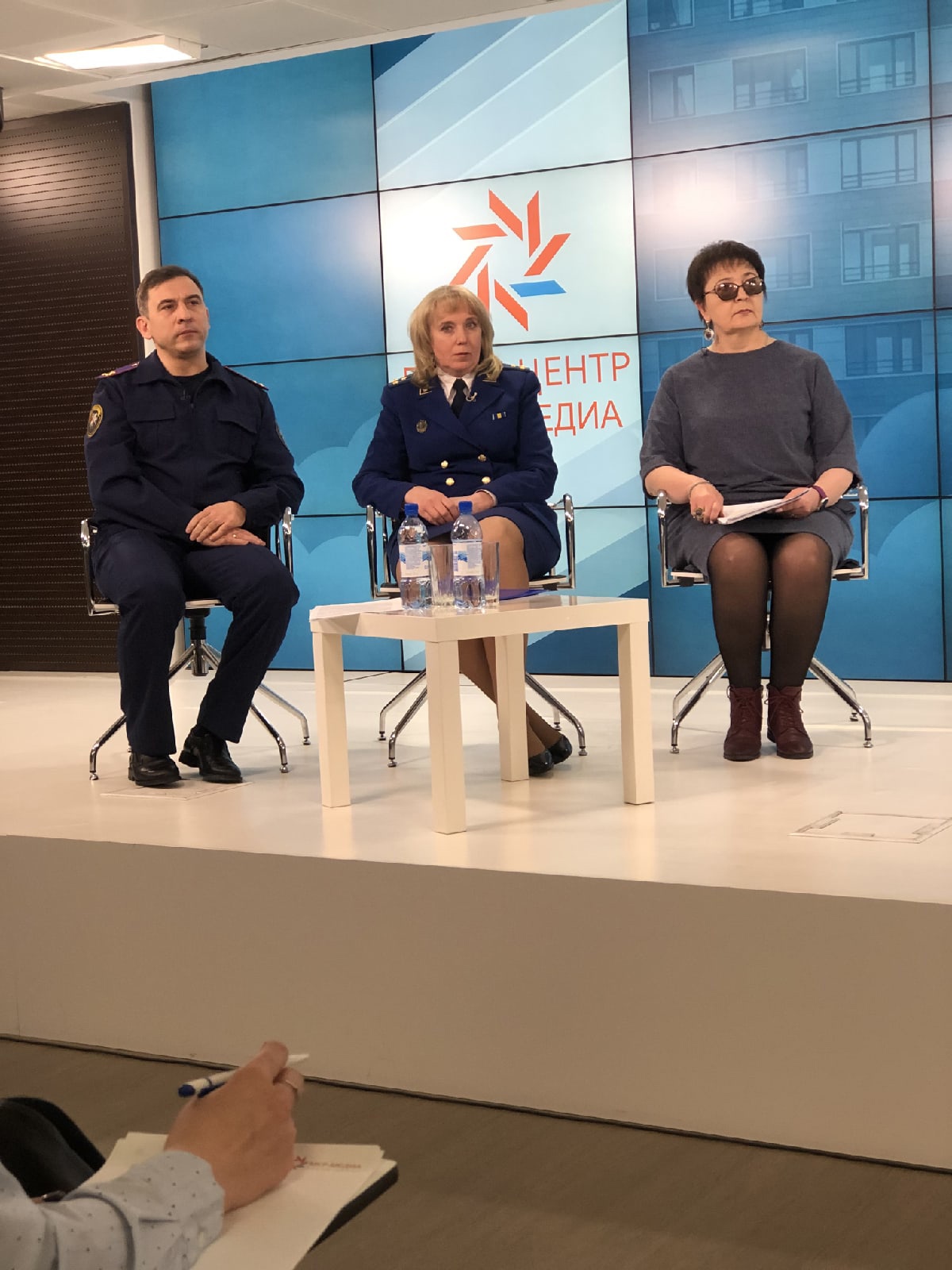 Омский Следственный комитет активно участвует в судьбе детей-сирот, нуждающихся в жилье Омский Следственный комитет активно участвует в судьбе детей-сирот, нуждающихся в жилье
