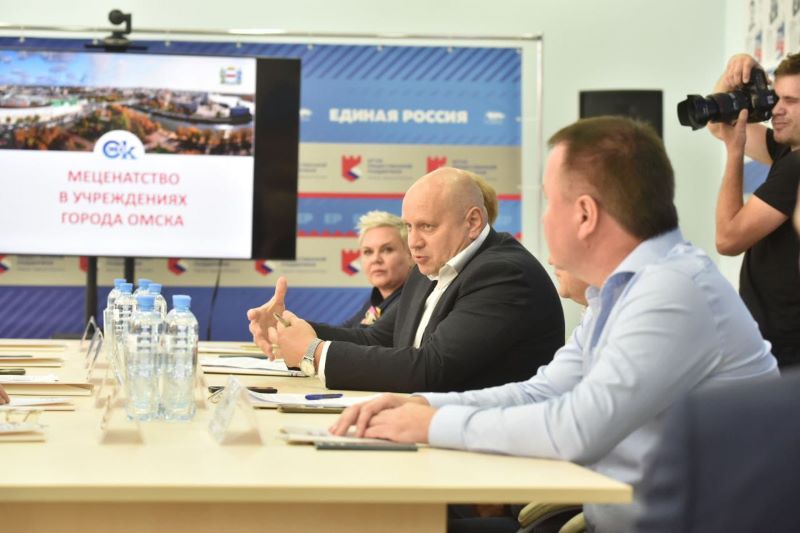 Секретарь омского отделения «Единой России» Сергей Шелест представил проект меценатства Секретарь омского отделения «Единой России» Сергей Шелест представил проект меценатства