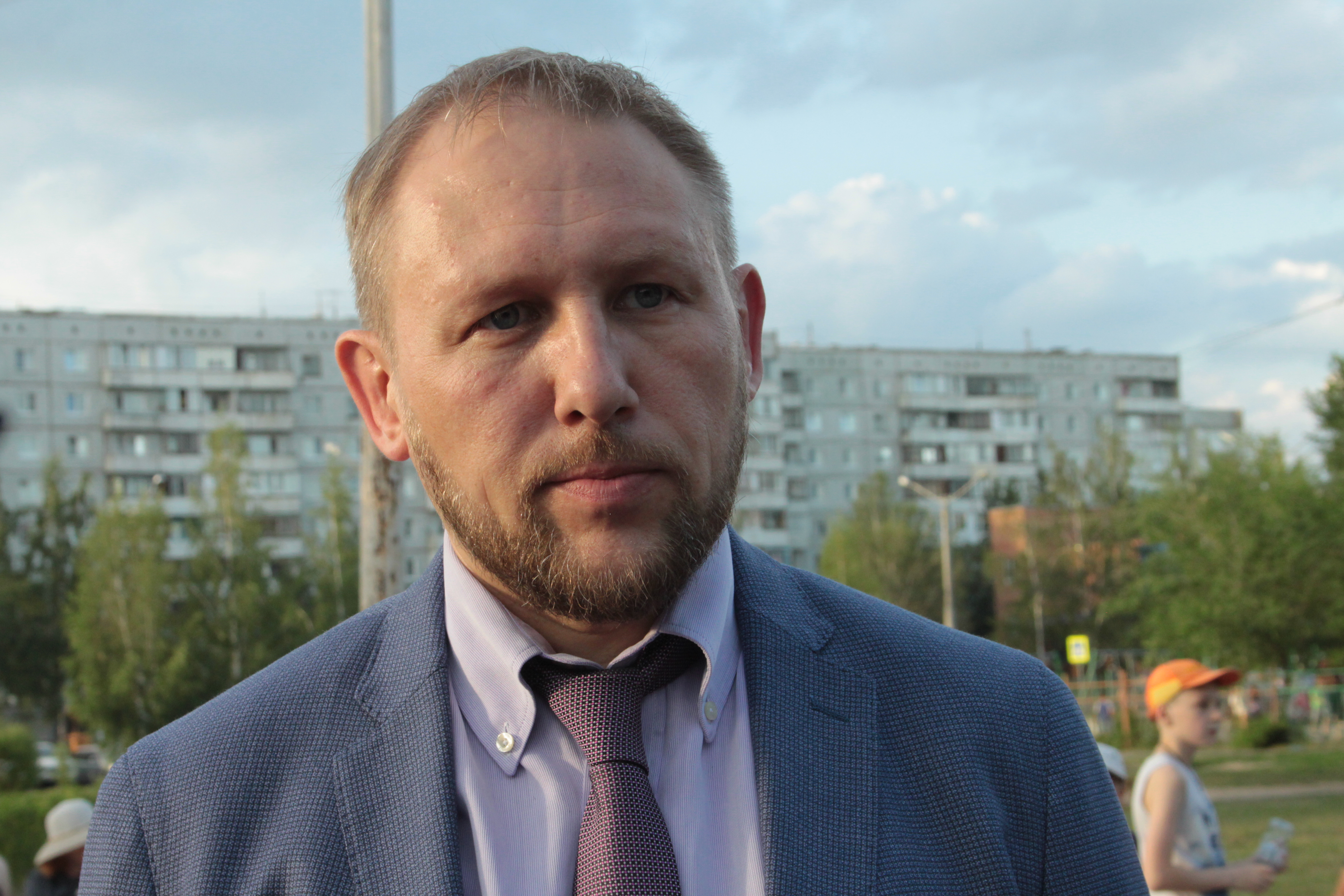 Омский боец Шлеменко выступил в поддержку Андрея Ткачука Омский боец Шлеменко выступил в поддержку Андрея Ткачука