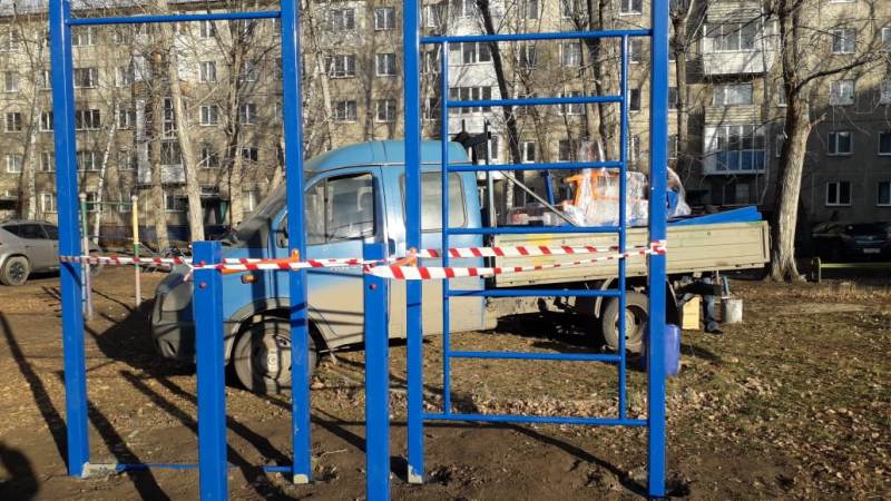 Омский депутат Дмитрий Сахань создает инфраструктуру для доступного спорта Омский депутат Дмитрий Сахань создает инфраструктуру для доступного спорта