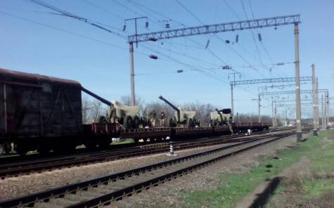 В Донбассе заново разгорелась война, а через Одессу идет бронетехника В Донбассе заново разгорелась война, а через Одессу идет бронетехника