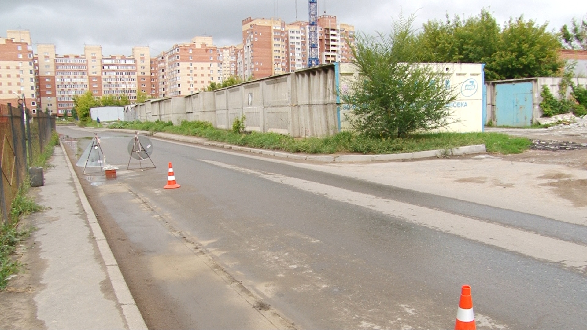 Омичи поблагодарили депутата Гомолко за пешеходную зону