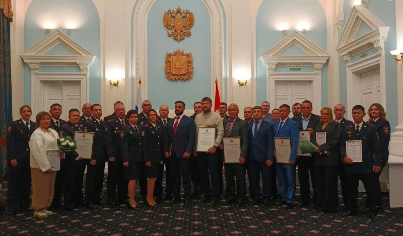 Омский вице-губернатор Ромахин назвал лучших участковых региона Омский вице-губернатор Ромахин назвал лучших участковых региона