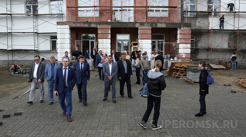 Шалак о ремонте кировского ДК: у культуры нет выходных Шалак о ремонте кировского ДК: у культуры нет выходных
