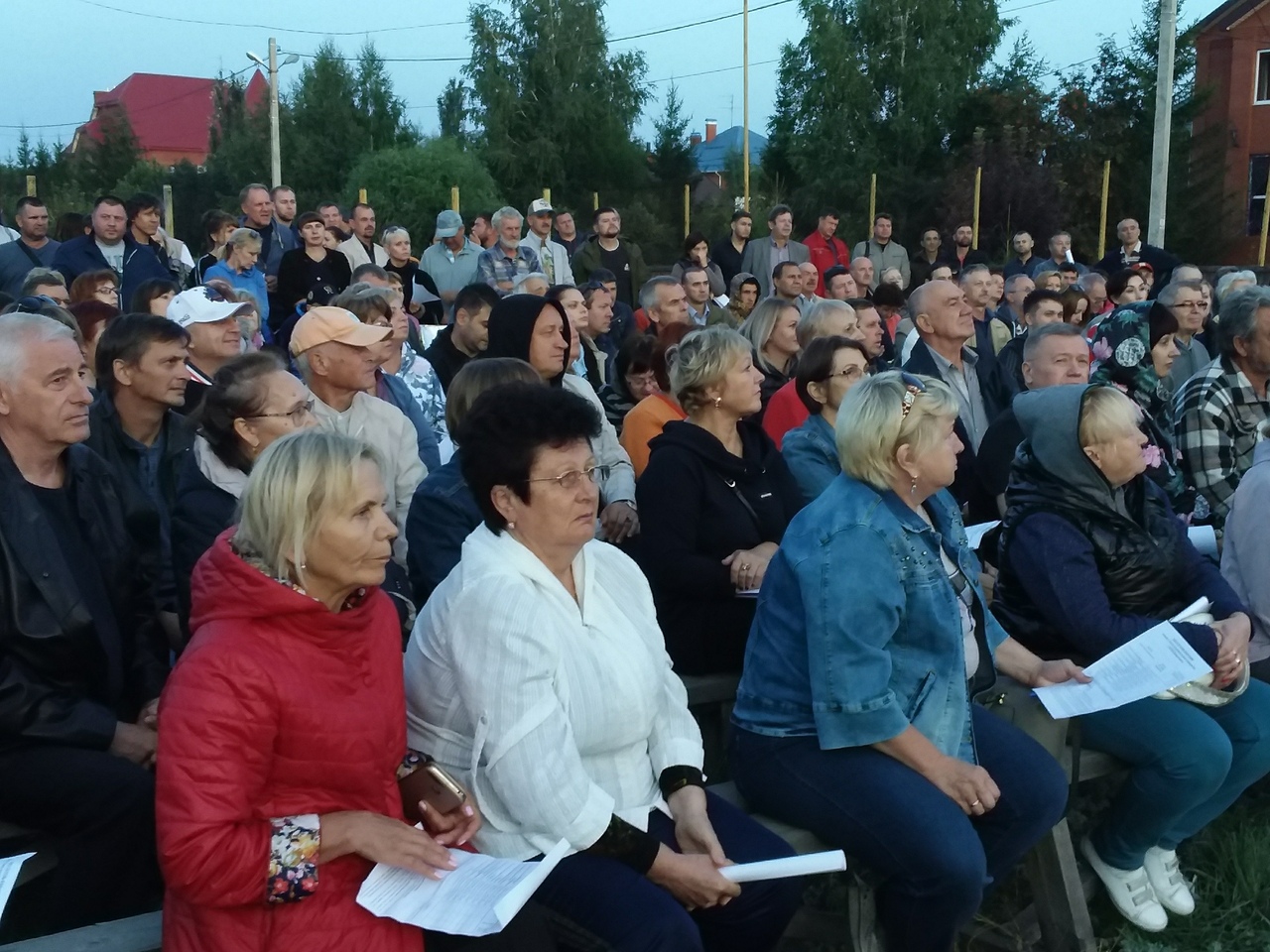 Смена власти в элитном поселке: в Чукреевке переизбрали правление Смена власти в элитном поселке: в Чукреевке переизбрали правление
